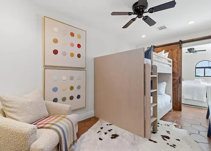 Dom wakacyjny Paradise Rancho-pool-camelback View-min 2 Old Town *