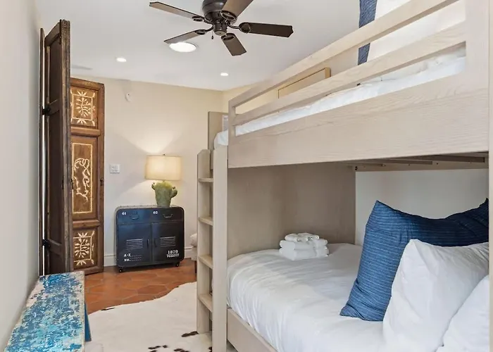 Paradise Rancho-pool-camelback View-min 2 Old Town Dom wakacyjny